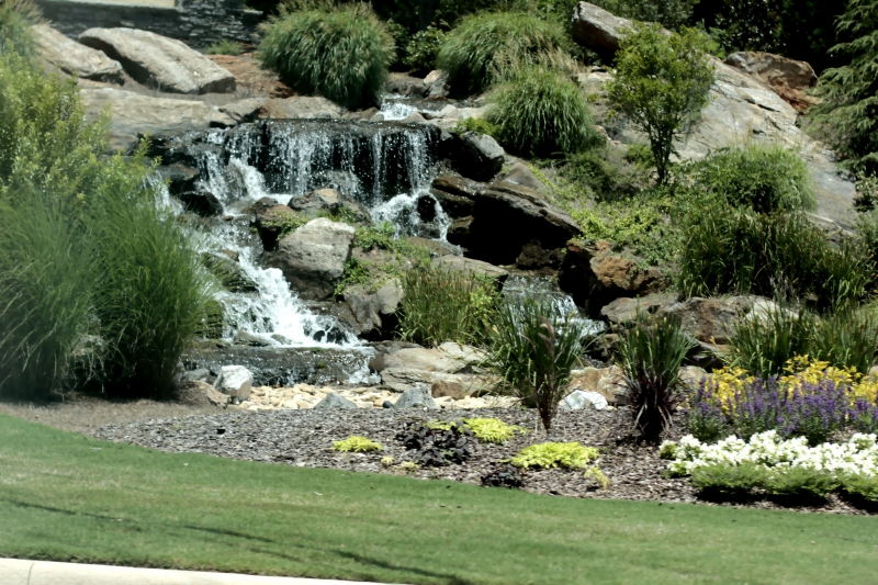 paysagiste-LES ARCS-min_small-garden-waterfall-rocks-natural-landscape-nature-1593483-pxhere.com